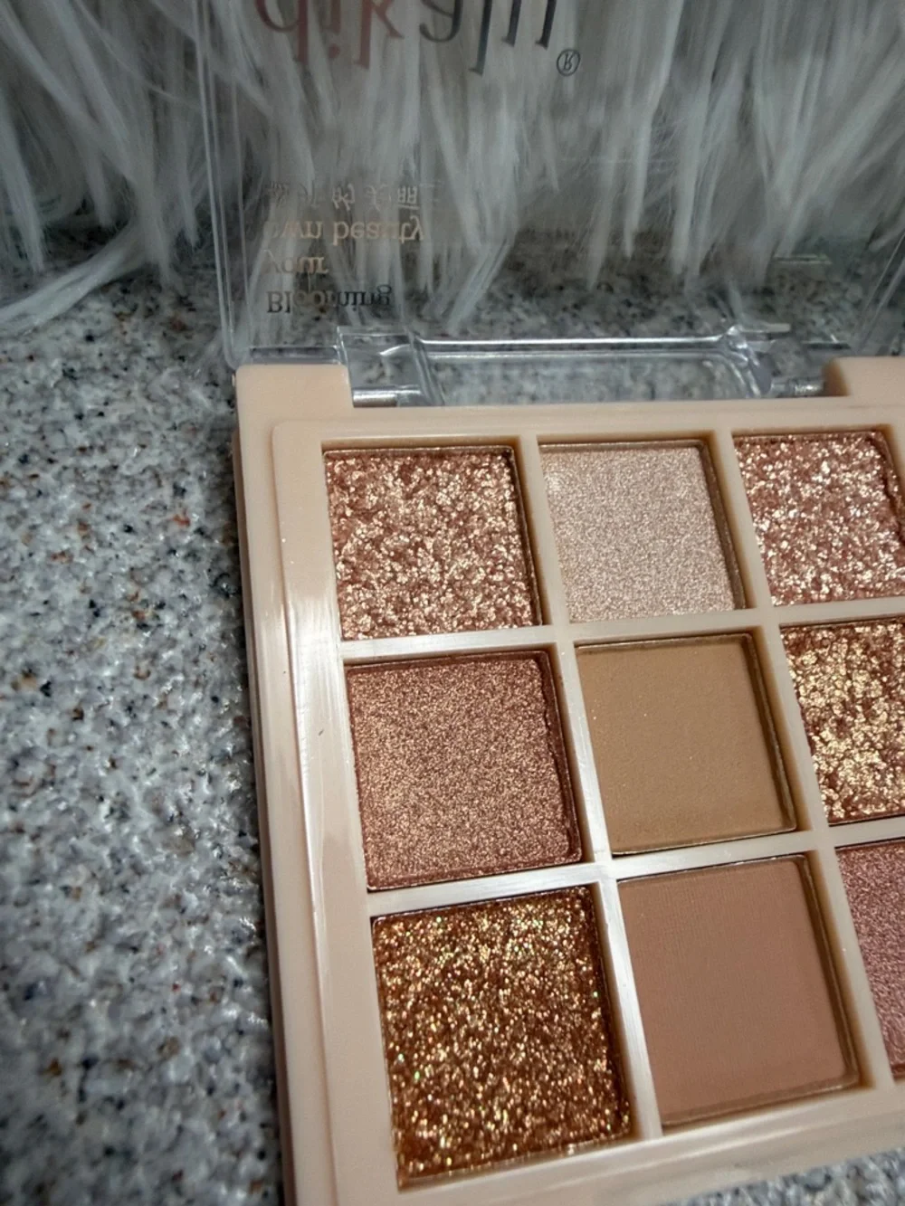 Neutral Gold Eyeshadow Palette - Warm Brown & Gold Shades